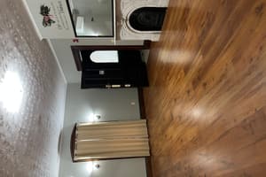 listings.show.sections.photos.alt