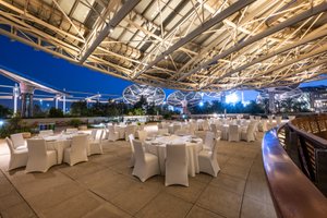 listings.show.sections.photos.alt