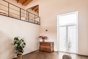 listings.show.sections.photos.alt