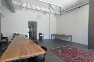 listings.show.sections.photos.alt