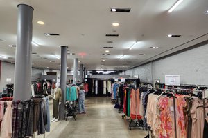 listings.show.sections.photos.alt