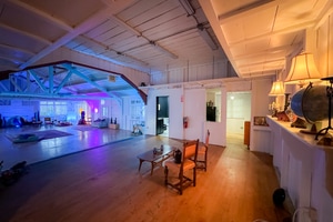 listings.show.sections.photos.alt