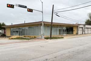 listings.show.sections.photos.alt