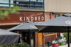 listings.show.sections.photos.alt