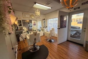 listings.show.sections.photos.alt