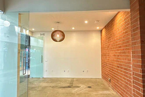 listings.show.sections.photos.alt