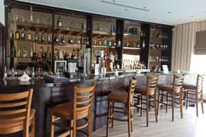 listings.show.sections.photos.alt