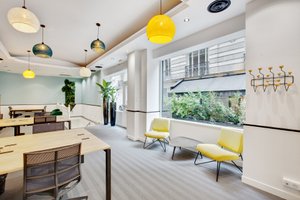 listings.show.sections.photos.alt