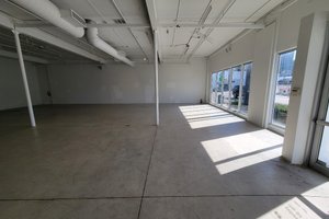 listings.show.sections.photos.alt