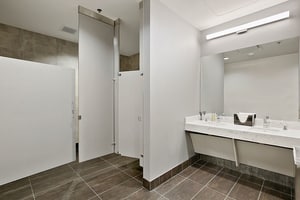 listings.show.sections.photos.alt