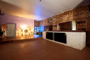 listings.show.sections.photos.alt