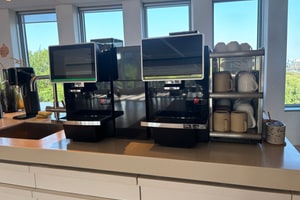 listings.show.sections.photos.alt