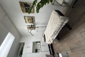 listings.show.sections.photos.alt