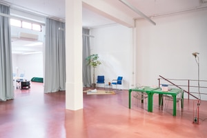 listings.show.sections.photos.alt