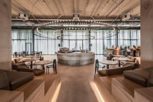 listings.show.sections.photos.alt