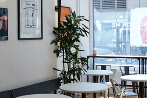 listings.show.sections.photos.alt