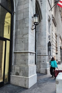 listings.show.sections.photos.alt