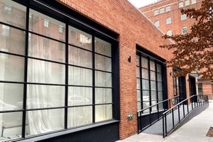 listings.show.sections.photos.alt