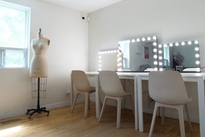 listings.show.sections.photos.alt