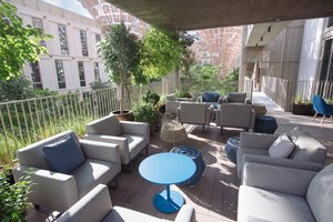 listings.show.sections.photos.alt