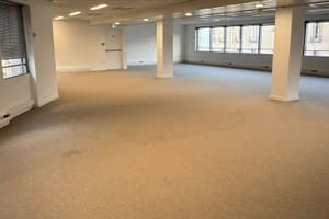 listings.show.sections.photos.alt