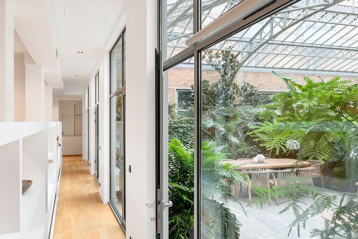 Showroom élégant dans le triangle d'or | Storefront