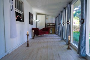 listings.show.sections.photos.alt