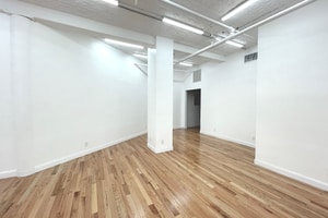 listings.show.sections.photos.alt