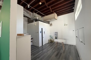 listings.show.sections.photos.alt