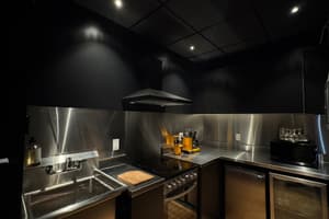 listings.show.sections.photos.alt