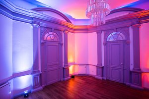 listings.show.sections.photos.alt