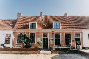 listings.show.sections.photos.alt