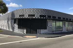 listings.show.sections.photos.alt