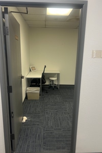 listings.show.sections.photos.alt