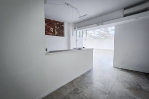 listings.show.sections.photos.alt