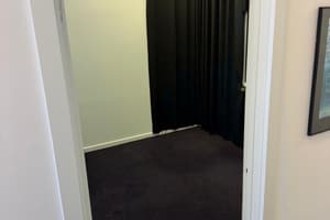 listings.show.sections.photos.alt