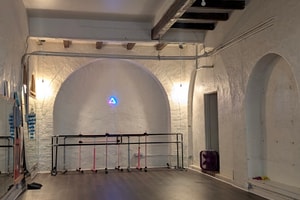 listings.show.sections.photos.alt