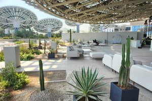 listings.show.sections.photos.alt