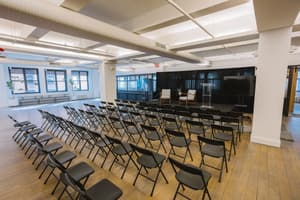 listings.show.sections.photos.alt