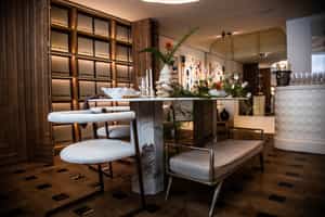 listings.show.sections.photos.alt