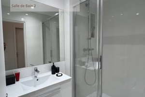 listings.show.sections.photos.alt