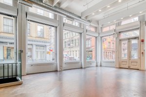 listings.show.sections.photos.alt