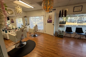 listings.show.sections.photos.alt