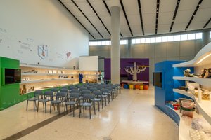 listings.show.sections.photos.alt