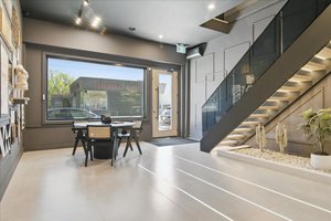 listings.show.sections.photos.alt