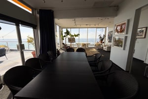 listings.show.sections.photos.alt