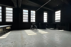 listings.show.sections.photos.alt