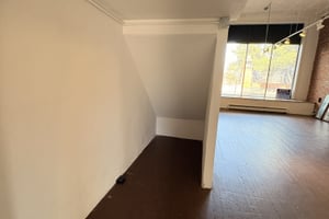 listings.show.sections.photos.alt