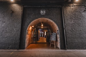 listings.show.sections.photos.alt