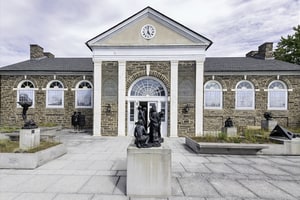 Stone Museum with Sculpture Garden for Receptions in Collegeville, up to 100 Guests, foto 8